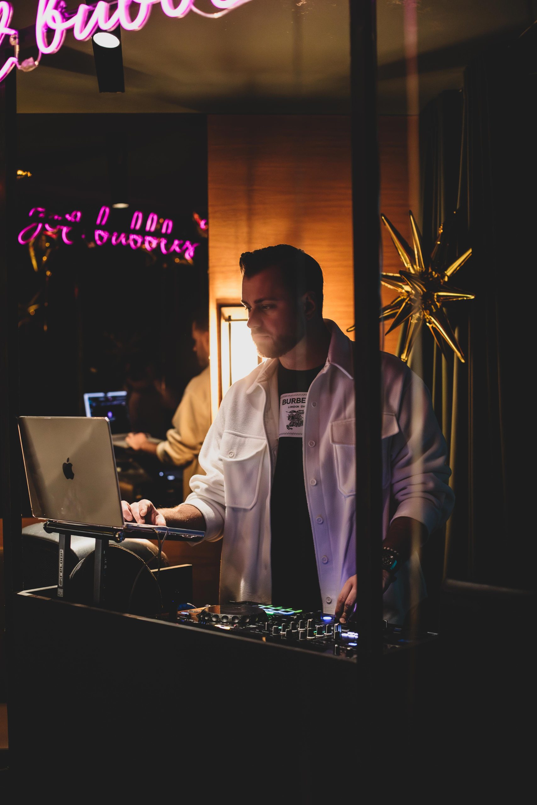 Amar Pure Studio Session Night Mood